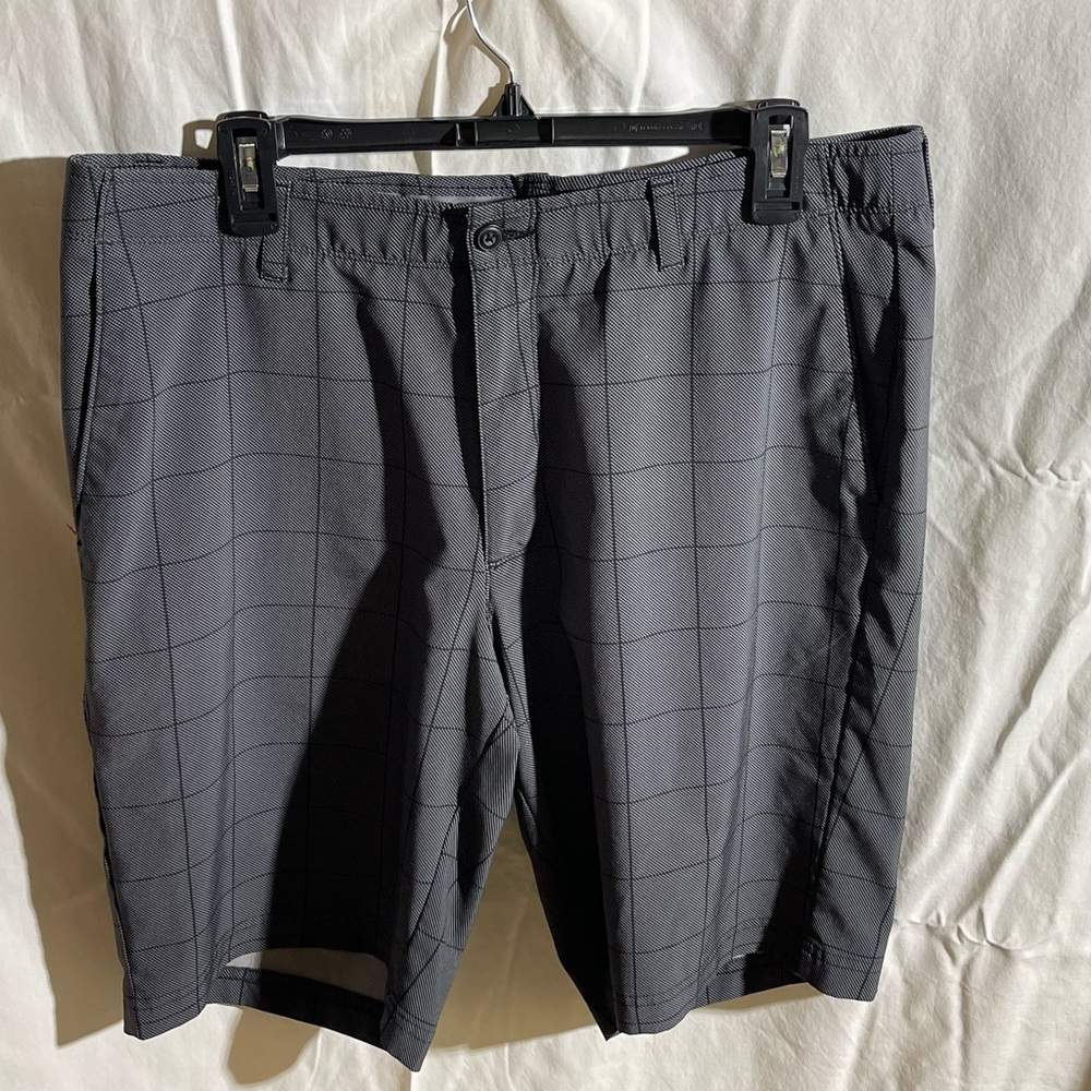 PGA Tour Men's Dark Gray Plaid Shorts